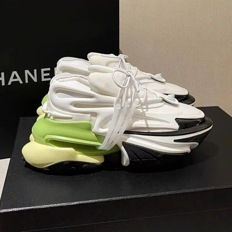 Luxury Brand Running Shoes Unisex Thick Bottom Sports and Leisure Shoe Couples Designer Walking Sneakers Men Women Athletic Shoe